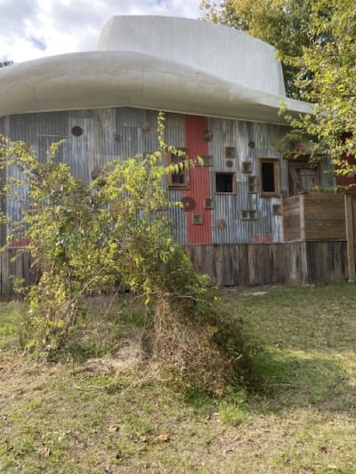 windows of all different sizes