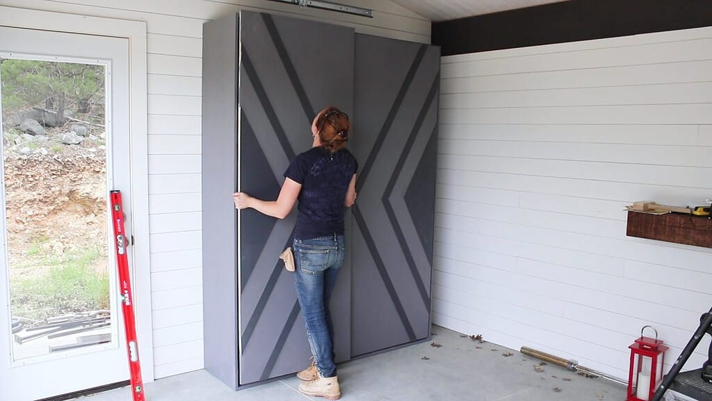DIY FULL MURPHY BED KIT - EASY TO FOLLOW 7 STEP-BY-STEP GUIDE 20 installing the doors