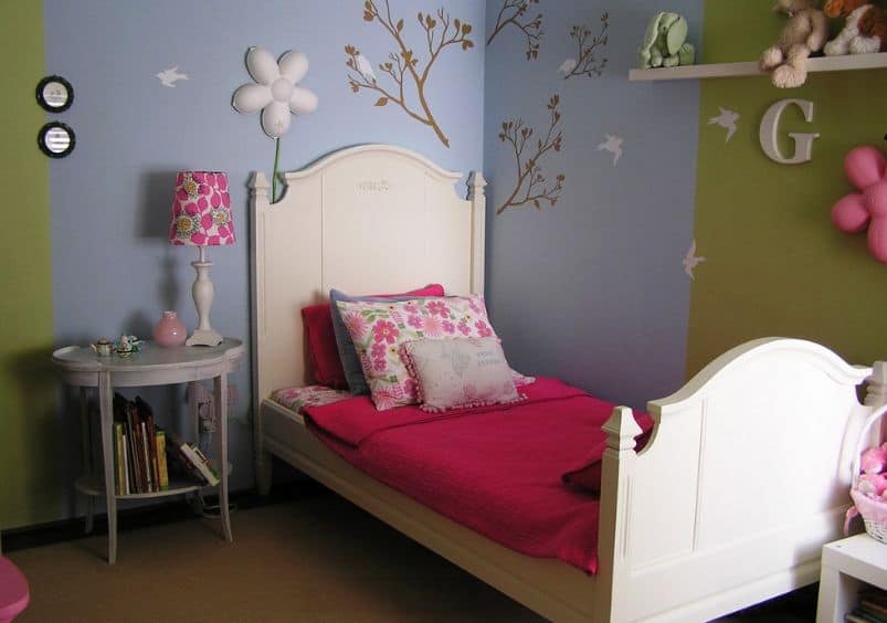 27 PRACTICAL STUDIO APARTMENT ROOM DIVIDER IDEAS TO CREATE MULTIPLE ROOMS 32 paint to break up a room jpeg