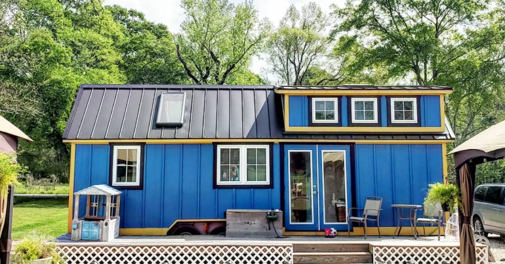 Realistic Alternative Housing Options to Save Money – Minimalist Living