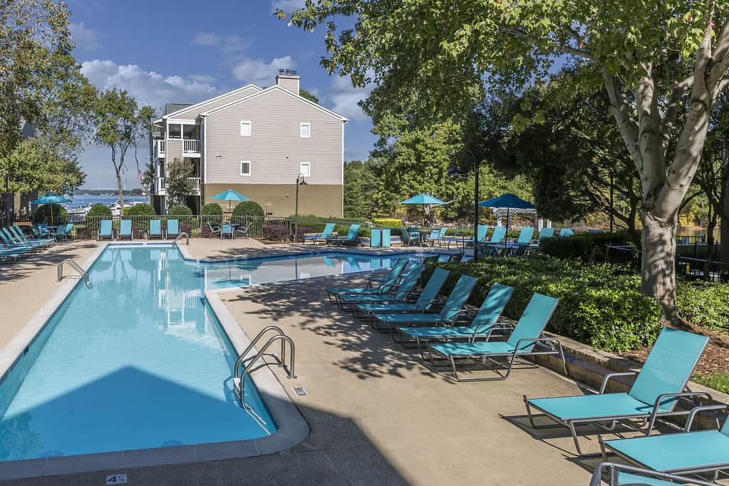 DIFFERENCES BETWEEN A TOWNHOUSE AND A CONDO: SIMPLIFIED & EXPLAINED 3 d36beec7 49b2 4acd a11c cecab229a189