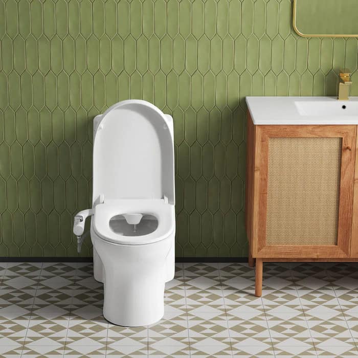 ELEVATE YOUR CLEAN: THE BIDET UPGRADE FOR A HAPPIER BUM 3 image